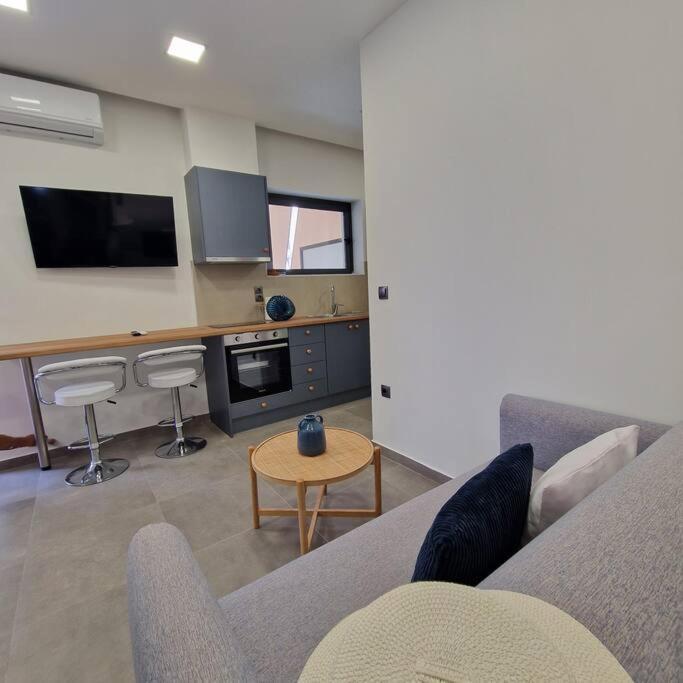 Farisma - Bright And Central Apt In กาลามาตา ภายนอก รูปภาพ
